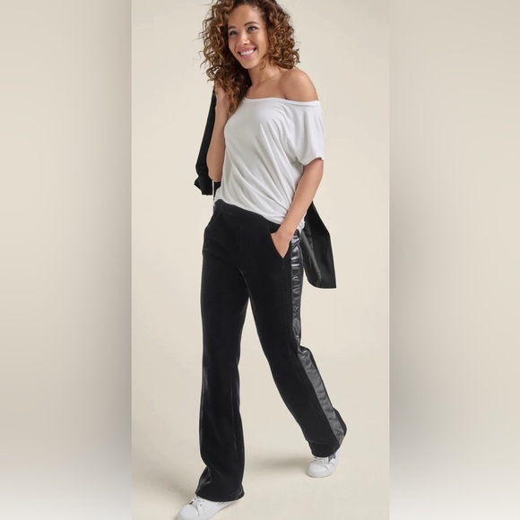 VENUS Black Velvet Satin Wide-Leg Pants size 18 NWOT - Picture 1 of 14